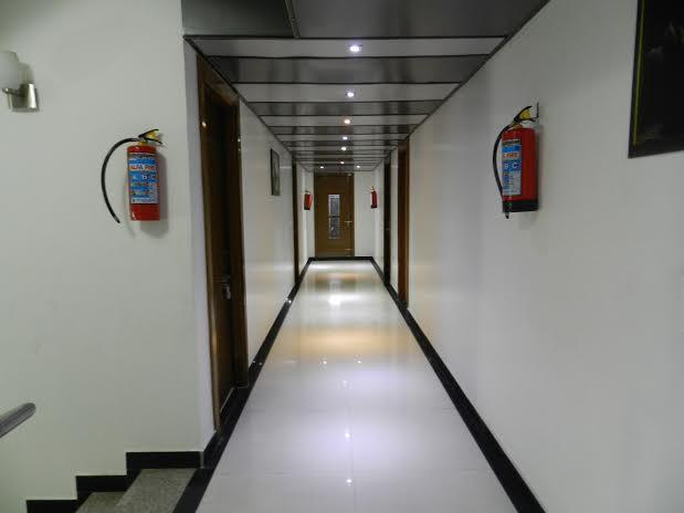 غازي أباد Hotel Parth Inn المظهر الخارجي الصورة