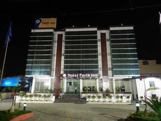 غازي أباد Hotel Parth Inn المظهر الخارجي الصورة