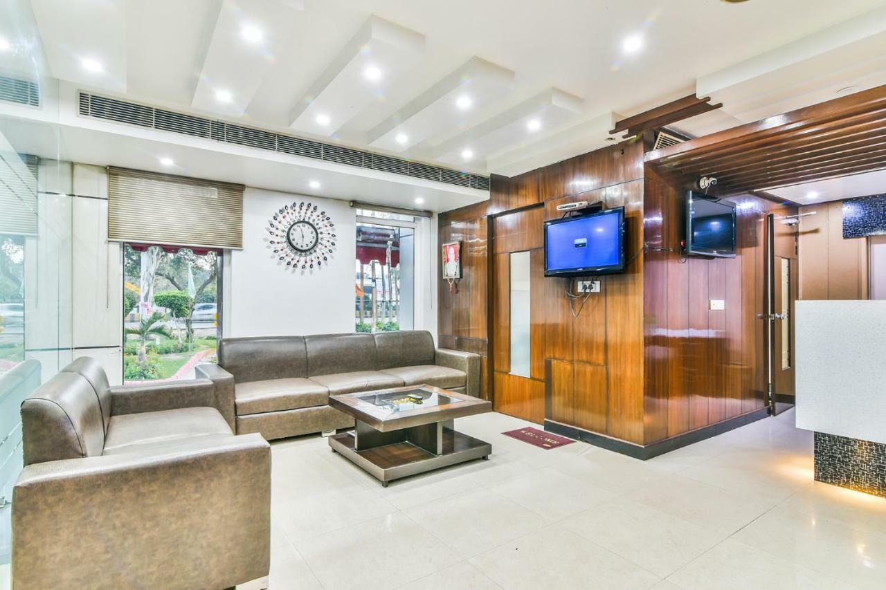 غازي أباد Hotel Parth Inn المظهر الخارجي الصورة